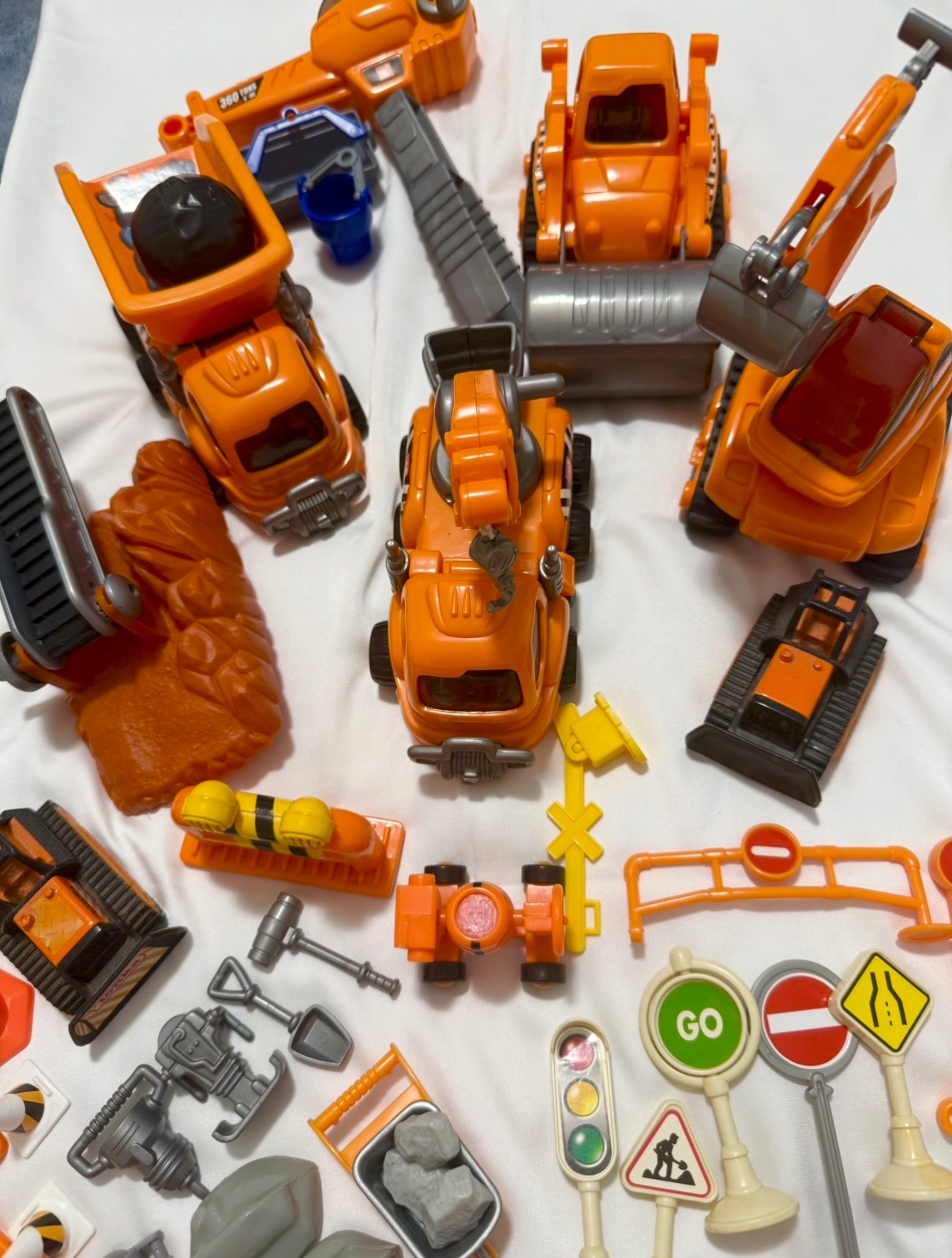 CONSTRUCTION TRUCKS Road Work Signs Crane Steamroller Digger Tools HOME DEPOT