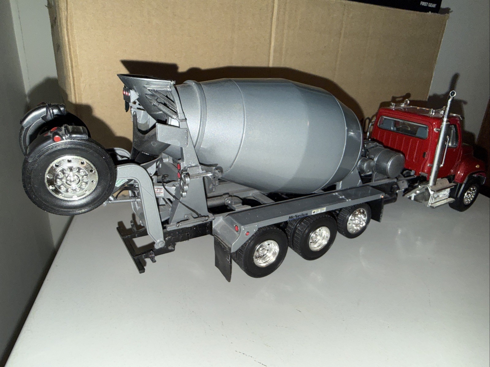 First Gear Freightliner 114SD McNeilus Bridgemaster Mixer Red/Gray 1/34 10-3957