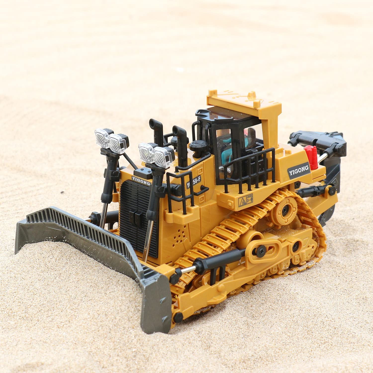 Rc Bulldozer Toys for BoysConstruction Remote Control Bulldozer with Metal Bull