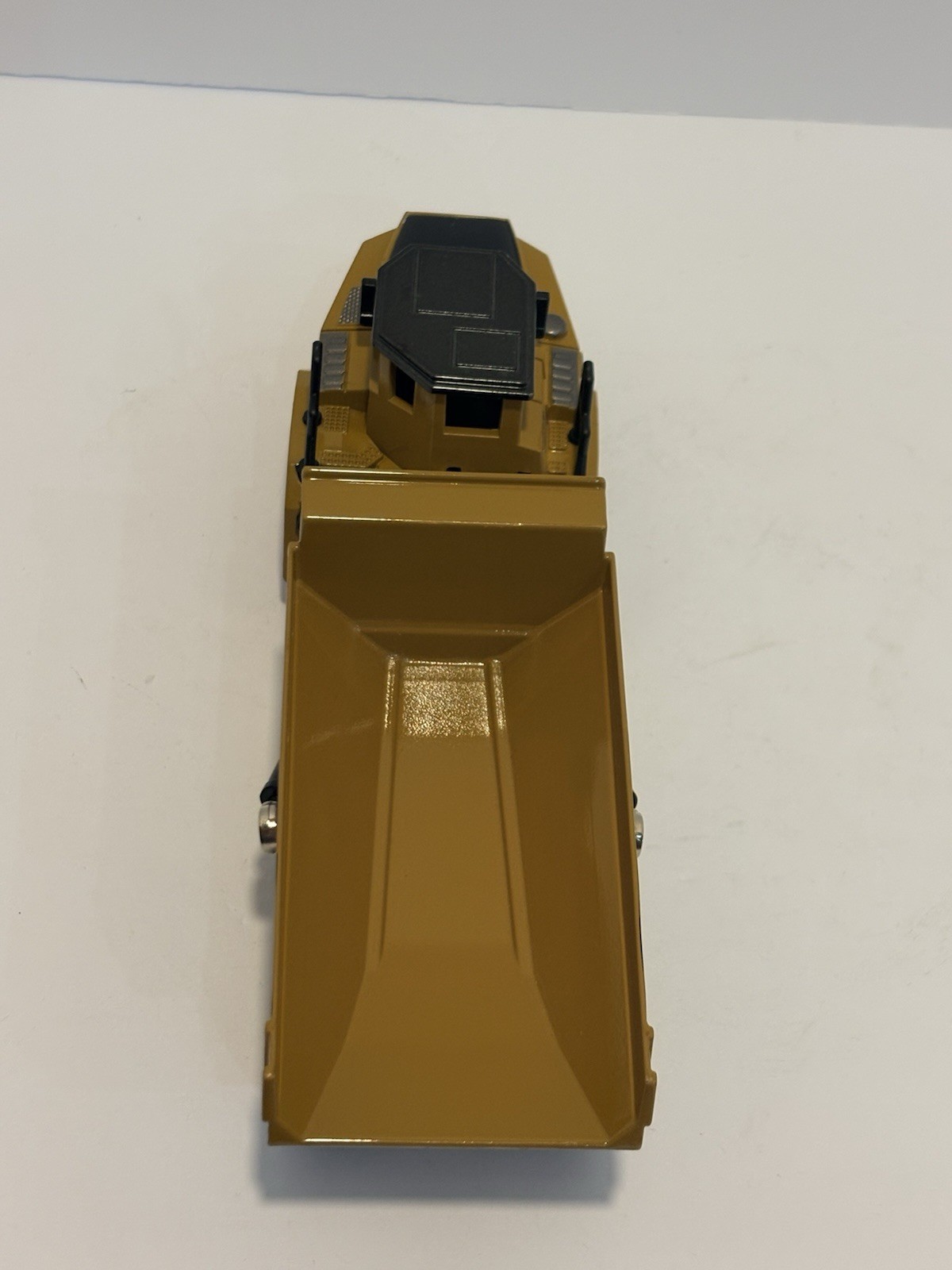 Huina Dump Truck Articulated Hauler 8″ Die Cast Metal