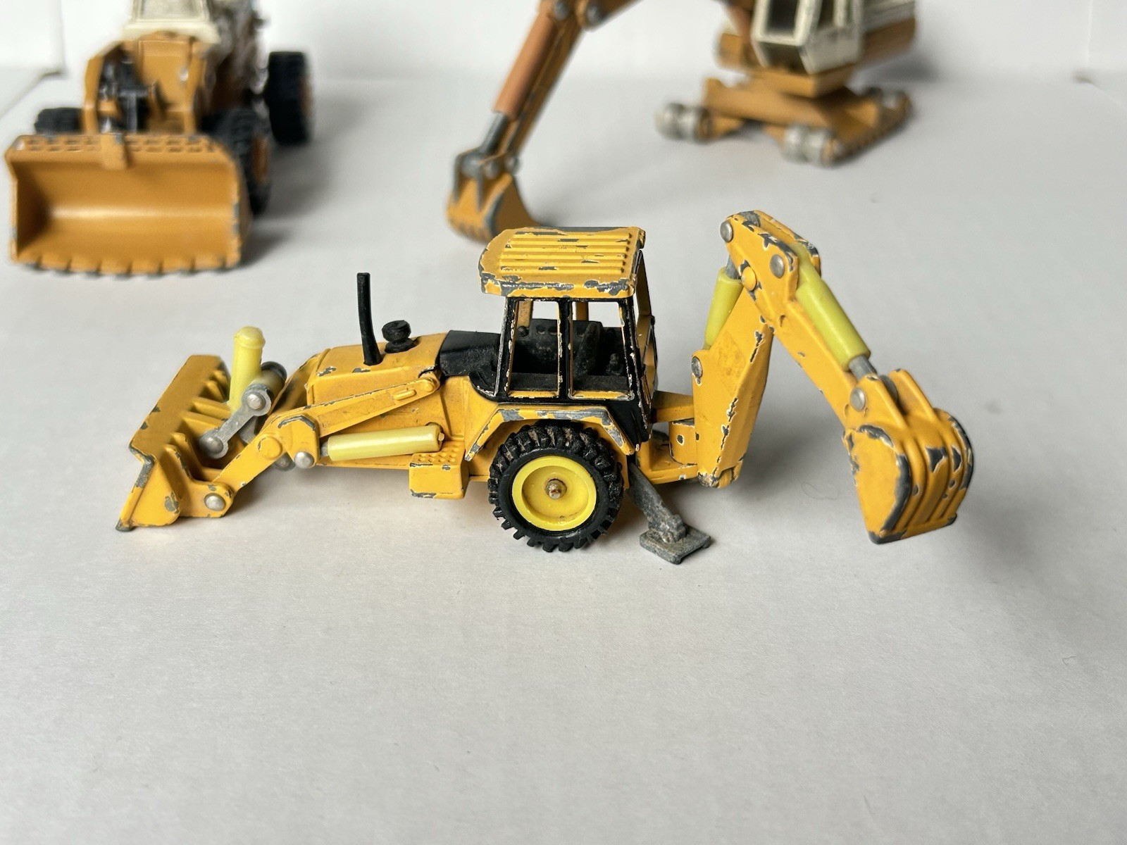 ERTL Co. – Construction Equip. Vehicles – Lot of 3 – Die Cast 1:64 – Pre Owned