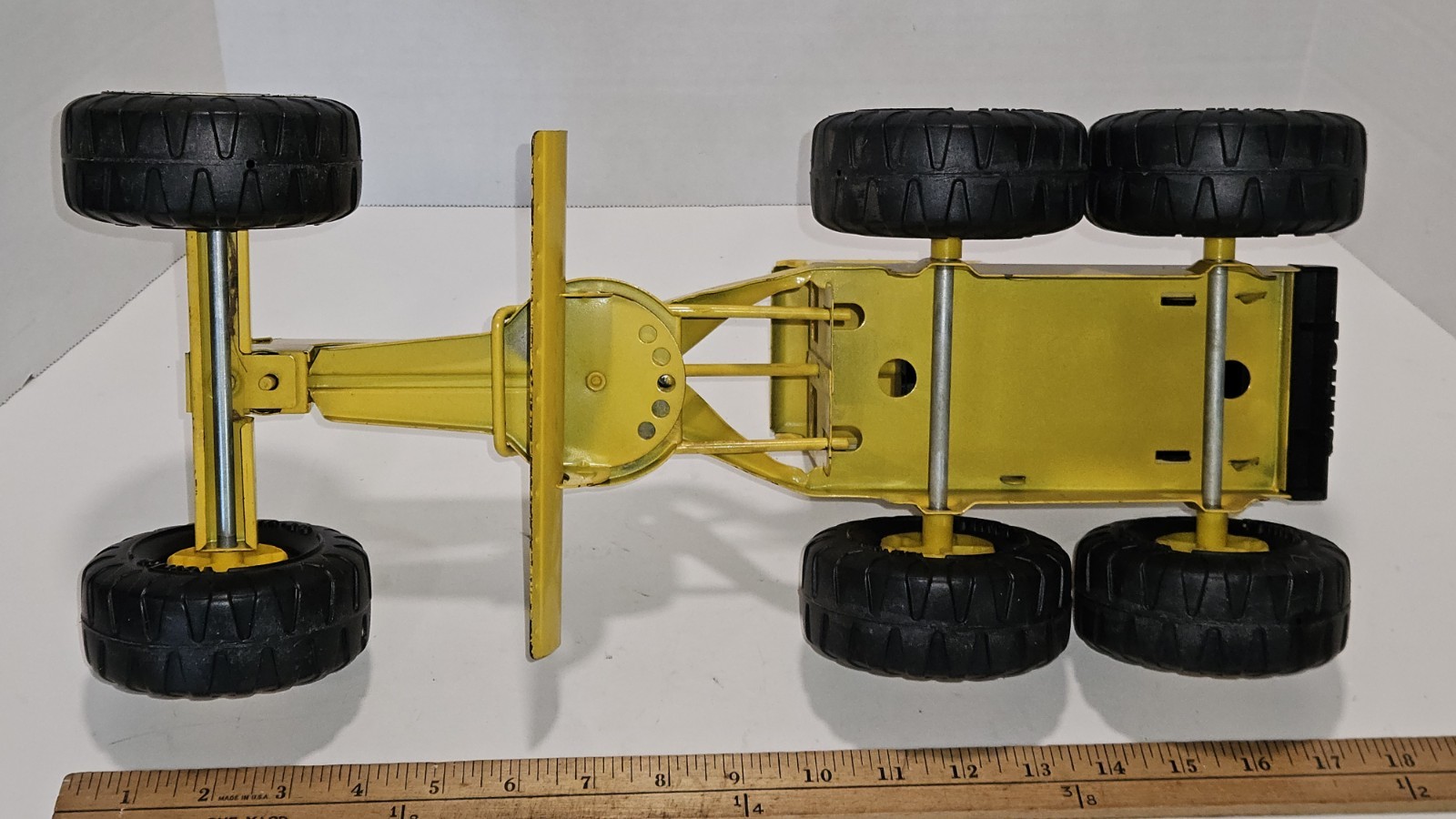 Vintage 1977 Yellow Tonka Grader No 2510
