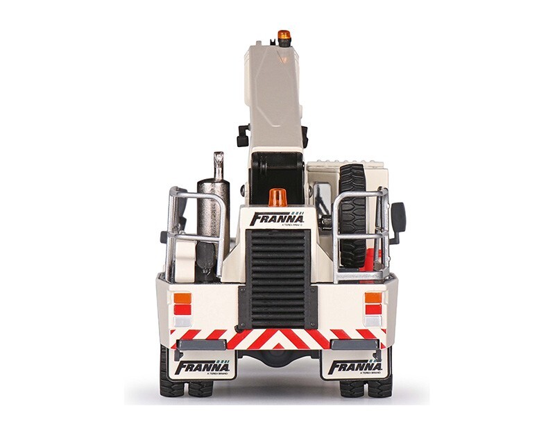 Conrad 2122 Terex MAC25 Telescopic Pick and Carry Crane 1/50 Die-cast MIB