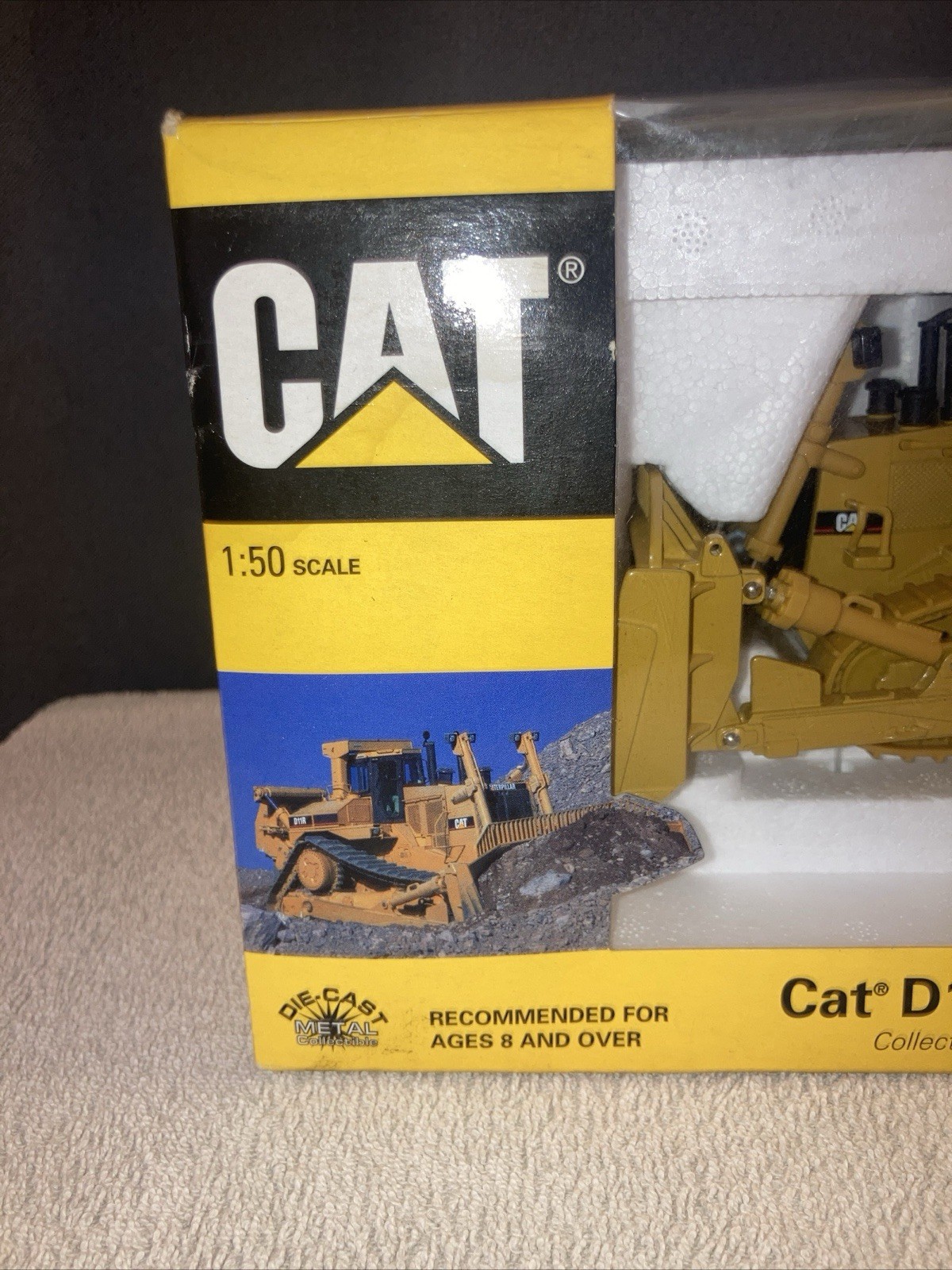 NIB 1999 Norscot 55025 1:50 Caterpillar CAT D11R Track-type Tractor Die Cast