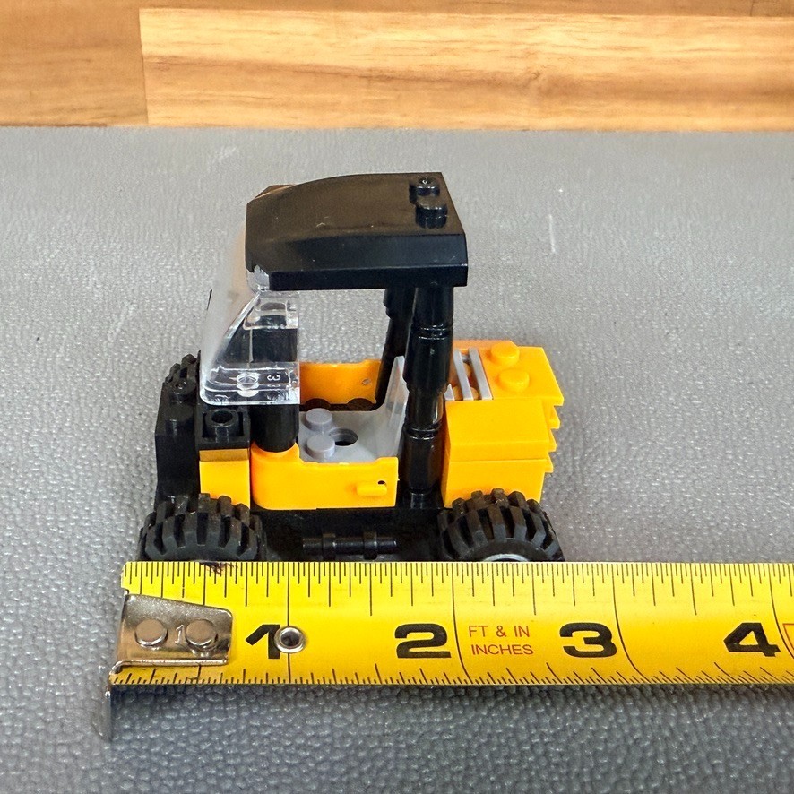 Mini Construction Vehicle Forklift Loader Building Block Toy Yellow Black