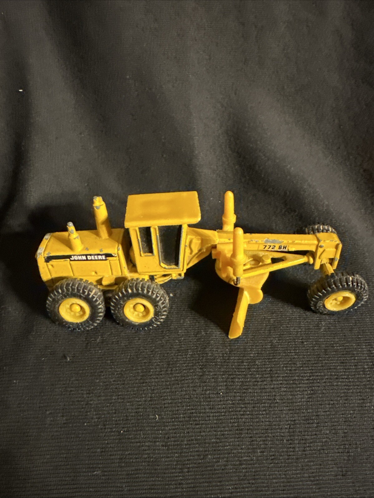John Deere 772BH Motor Grader