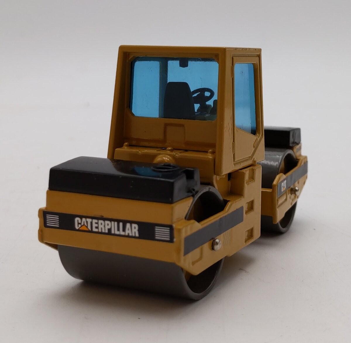 Joal 248 1:50 Die Cast CAT CB534 Compactor Die Cast Metal NIB