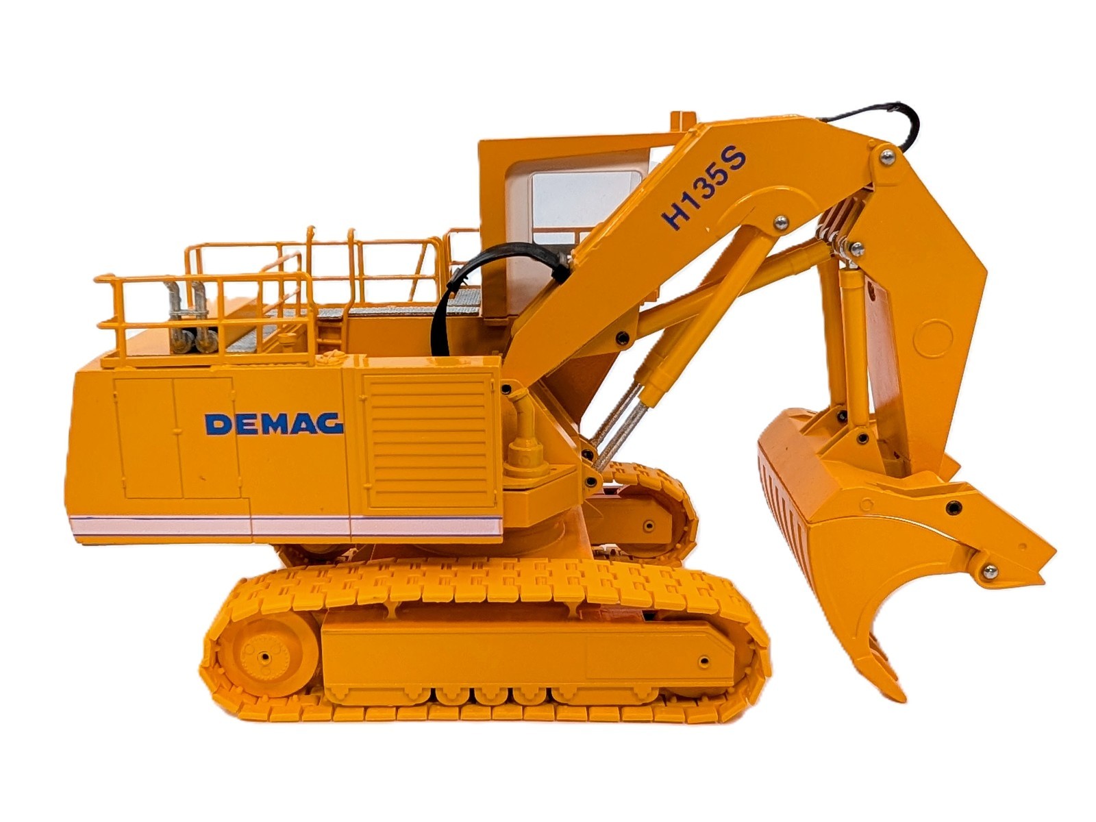 1/50 Demag H135S Mining Front Shovel – Yellow – Conrad Diecast Model #2772
