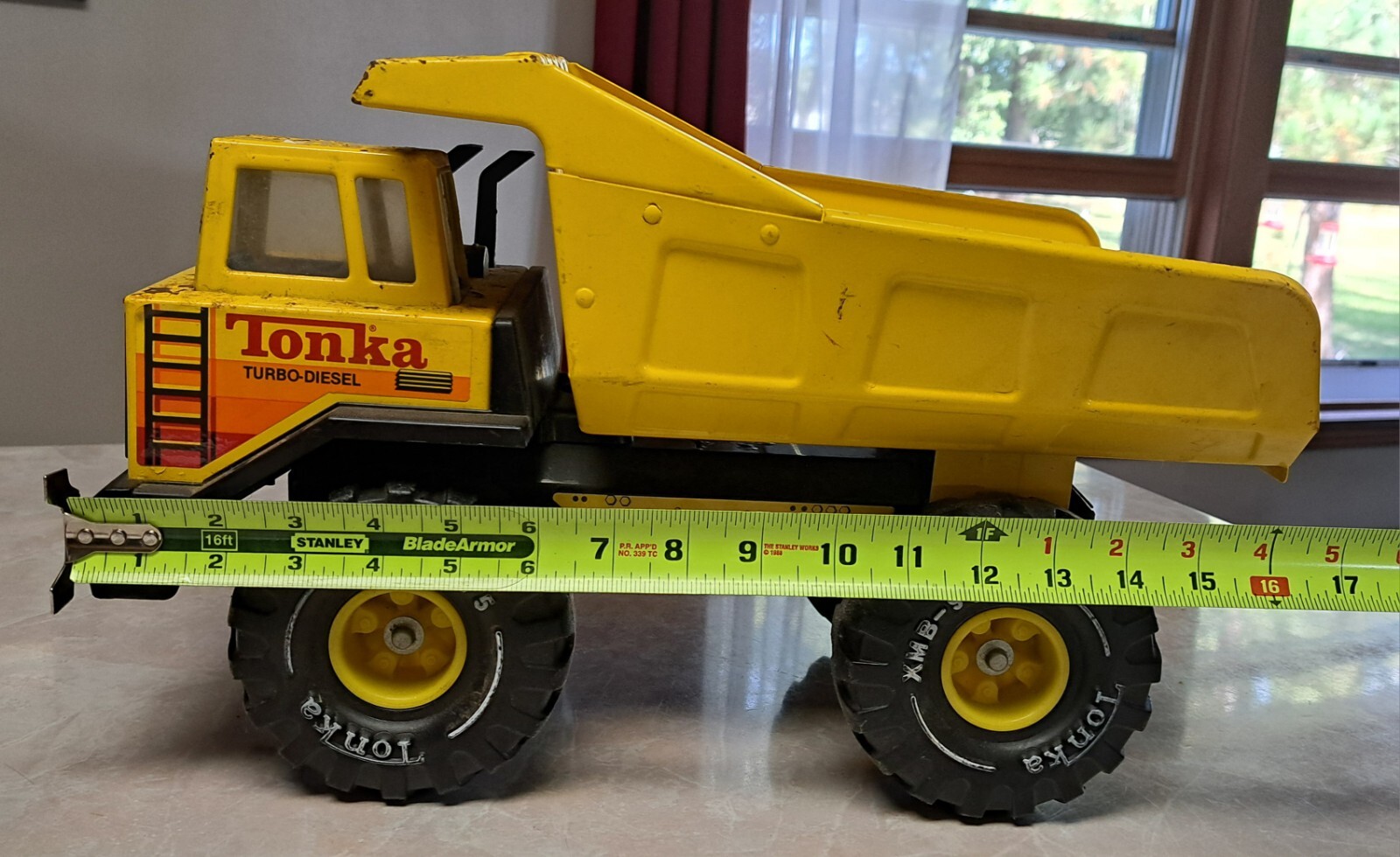 Vintage Mighty Tonka Toys Yellow Metal Turbo Diesel Dump Truck XMB-975 Steel Toy