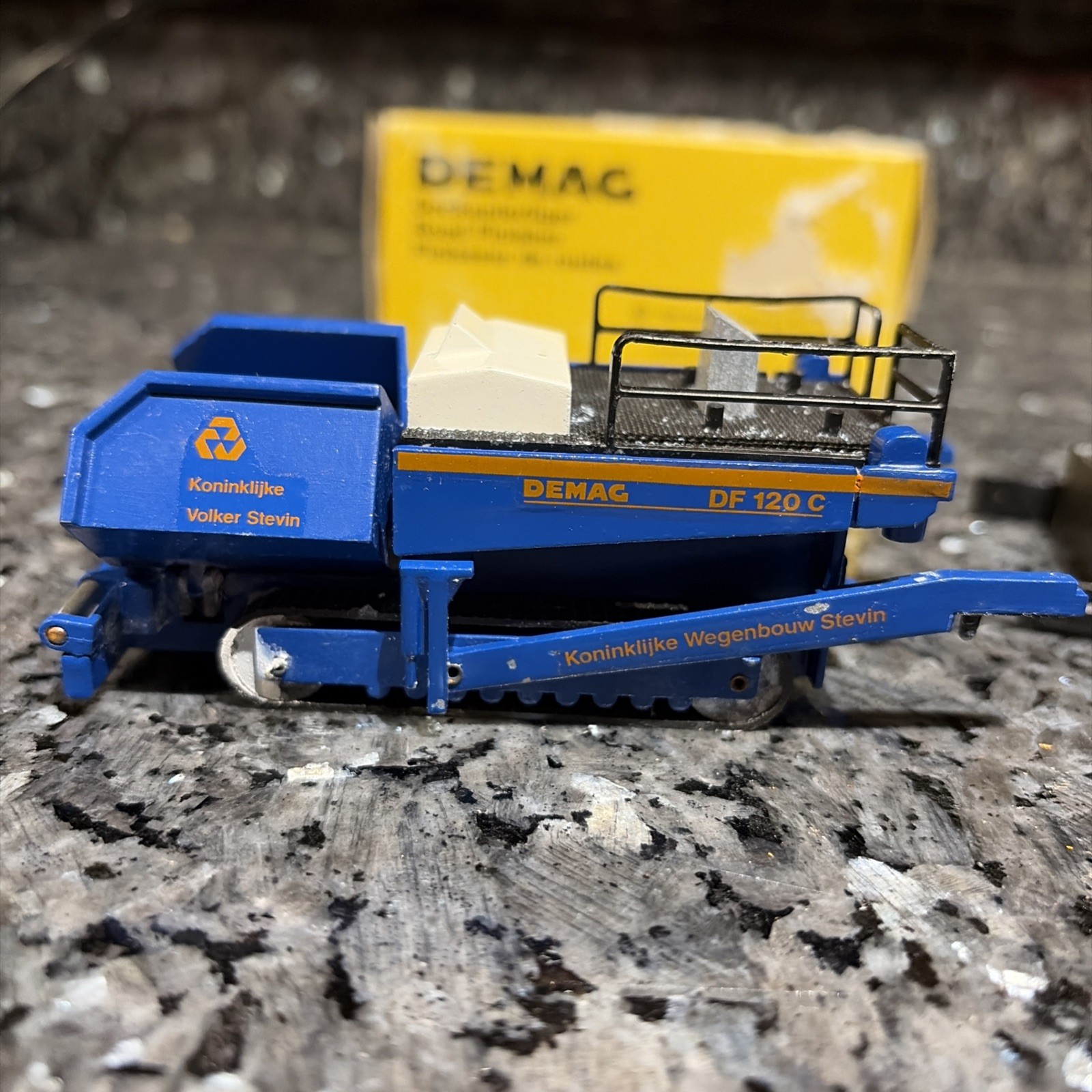 Demag DF120 Road Paver – NZG 1:50 Diecast Model #231 Rare Blue -Wegenbouv Stevin
