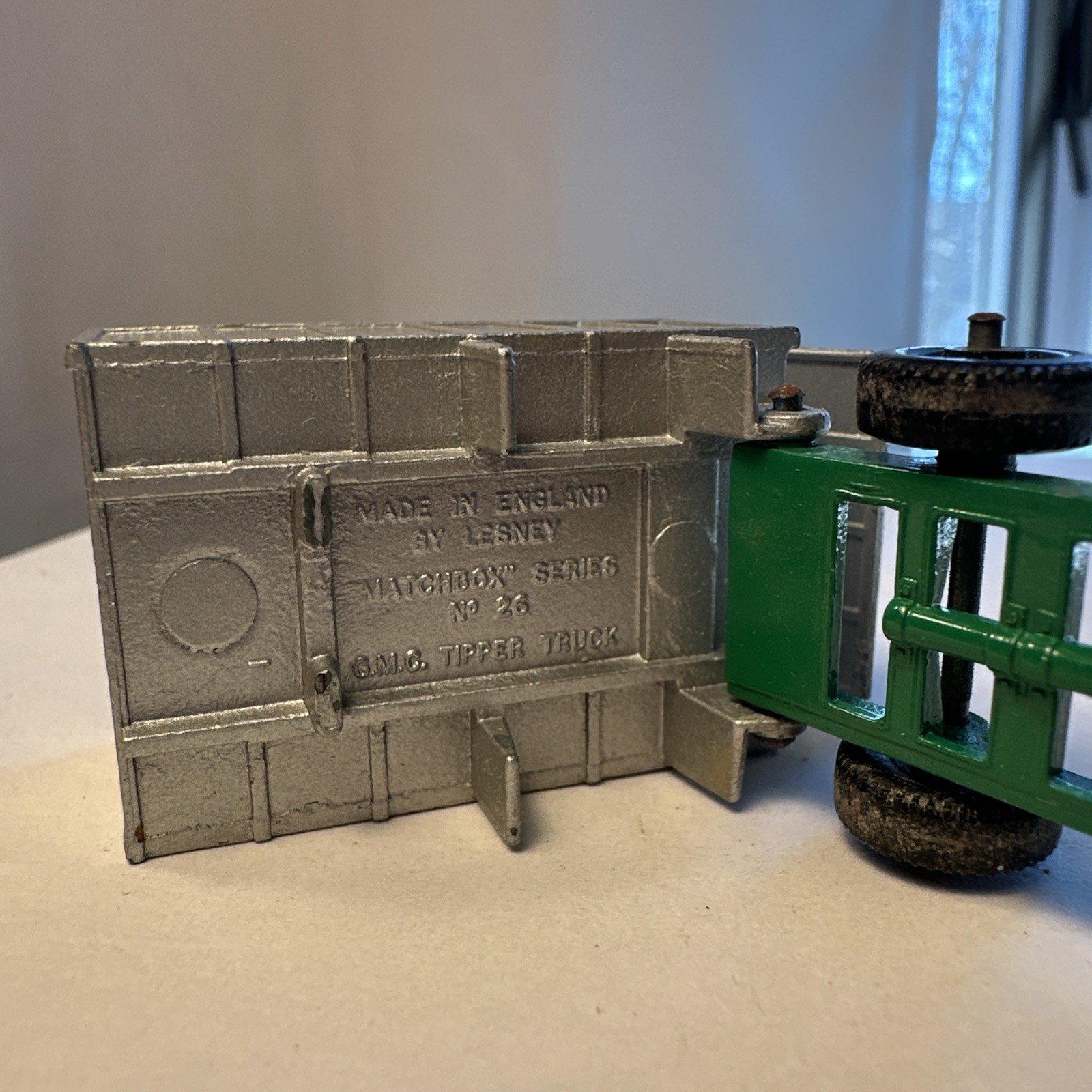 LESNEY Matchbox NO.6B EUCLID Quarry DUMP TRUCK+ Matchbox No. 26 Tipper Truck
