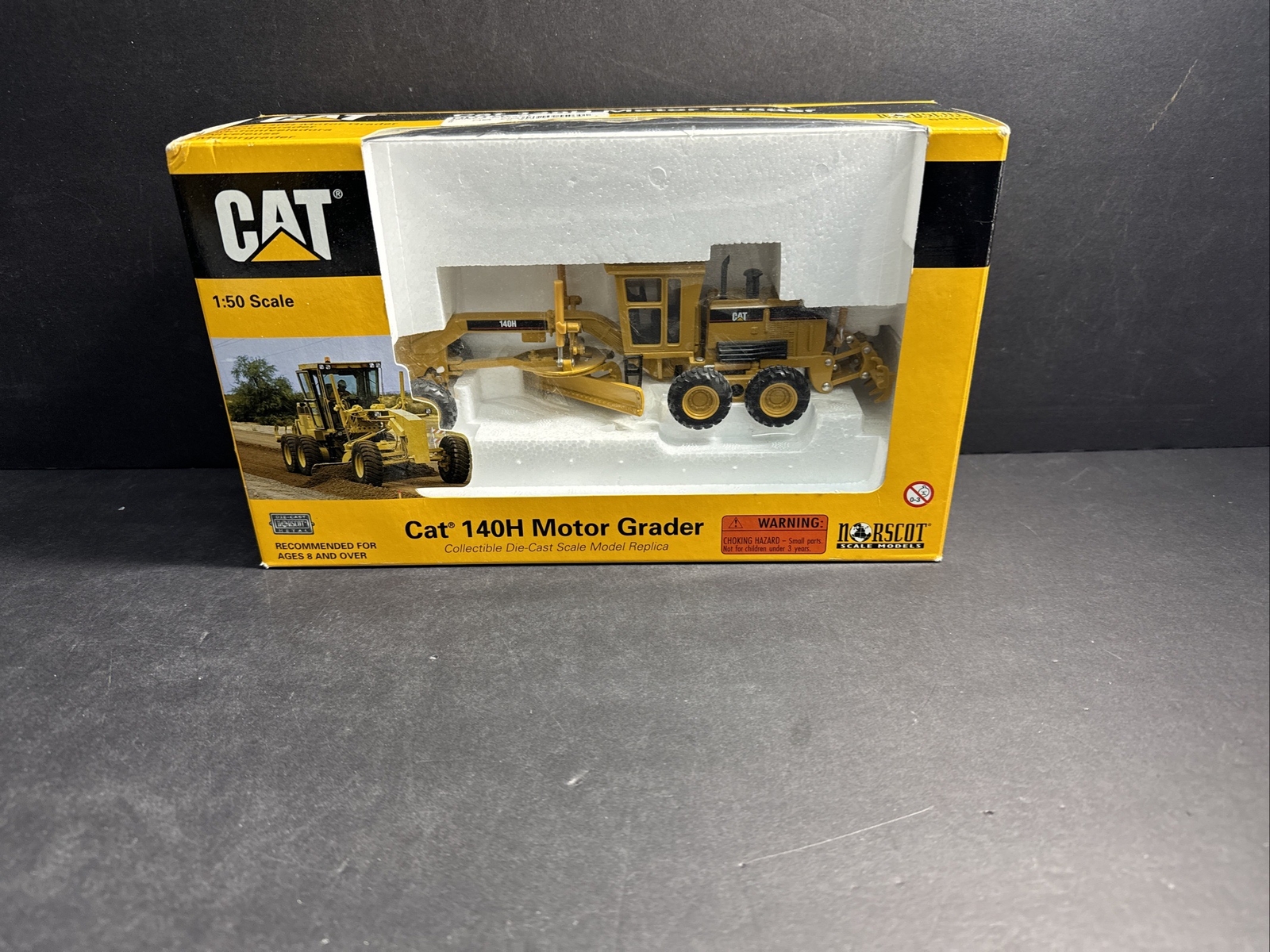 NORSCOT 1:50 SCALE CATERPILLAR CAT 120H MOTOR GRADER DIE-CAST MODEL 55030 T115