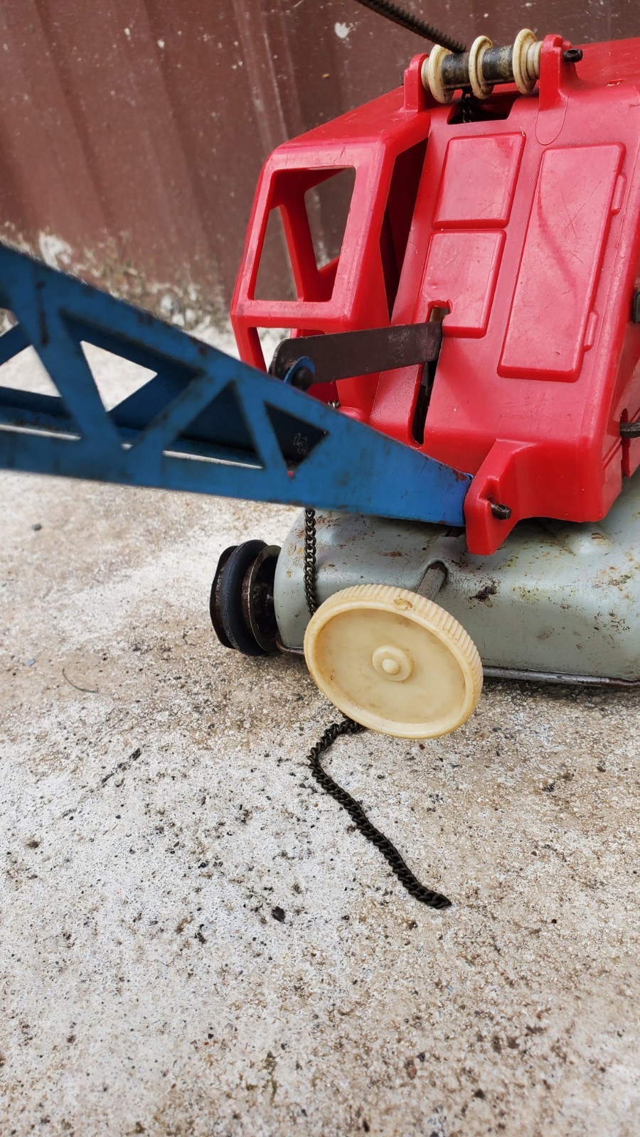 Vintage Gama Crawler Bucket Made in Germany
