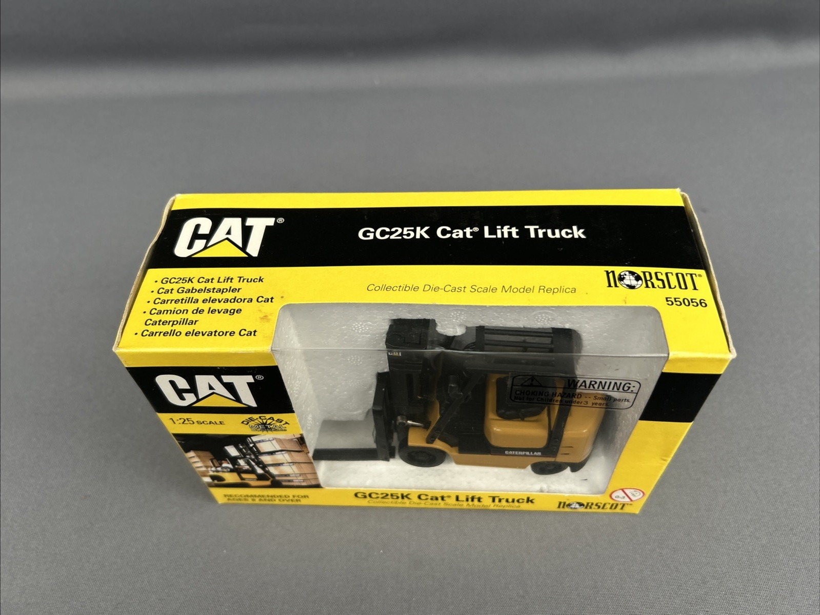 Norscot 1/25 Scale 1999 Cat GC25K Fork Lift Truck #55056 NIB