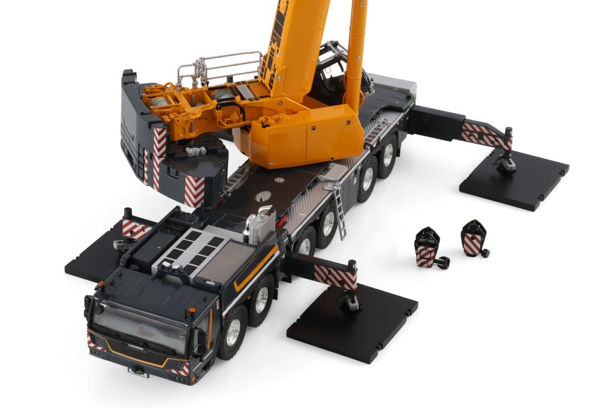Liebherr LTM 1300-6.4 Mobile Crane with Jib – WSI 1:50 Scale Model #54-2017 New