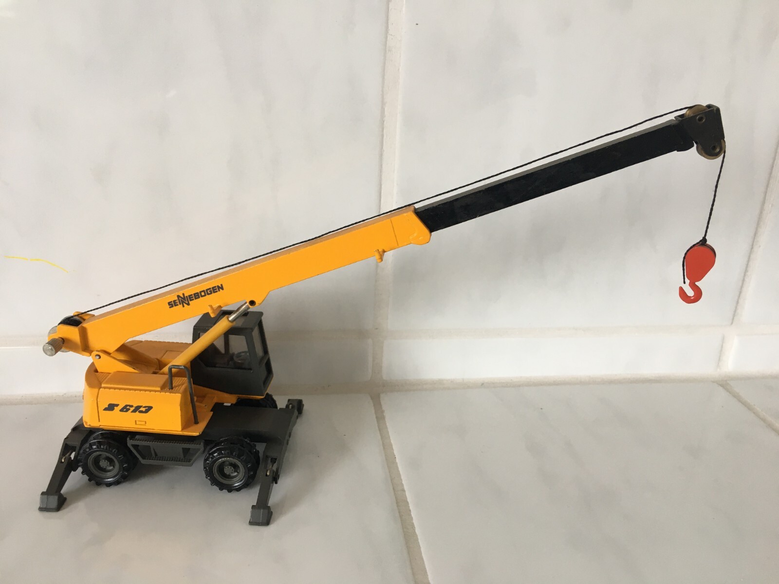 NZG 392 Sennebogen S613 Mobile crane Telescopic crane EXTREMELY RARE