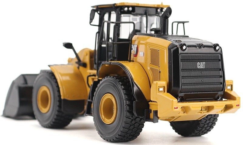 Diecast Masters Caterpillar 950 Wheel Loader 85770 1:50