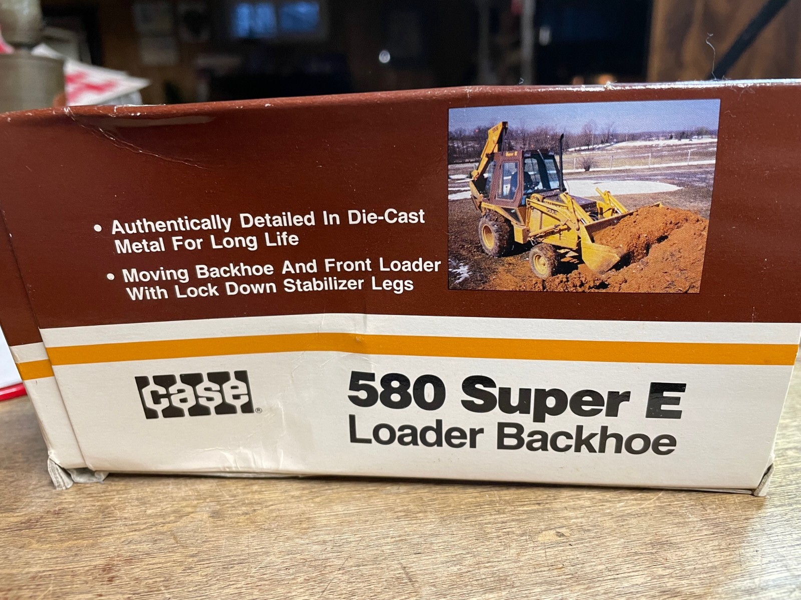 ERTL 1/64th Case 580 Super E Loader Backhoe 1991 NIB Diecast toy