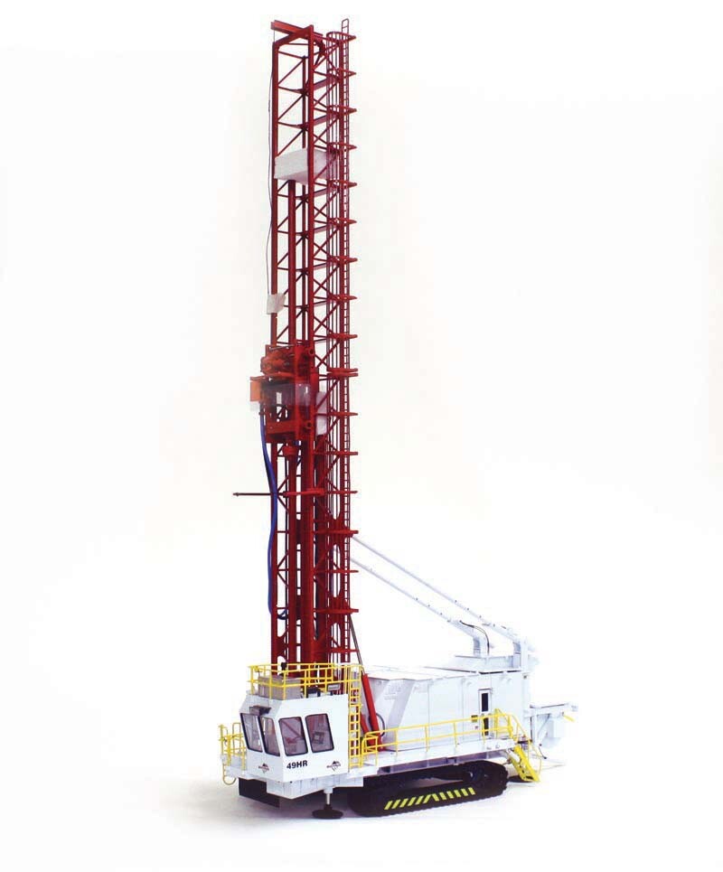 TWH 022-01050 Bucyrus 49HR Blasthole Drill – White / Red 1/50 O scale MIB
