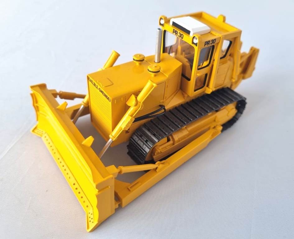 Resin 1/50 Kaelble PR30 Dozer – Custom Built by Fankit Models