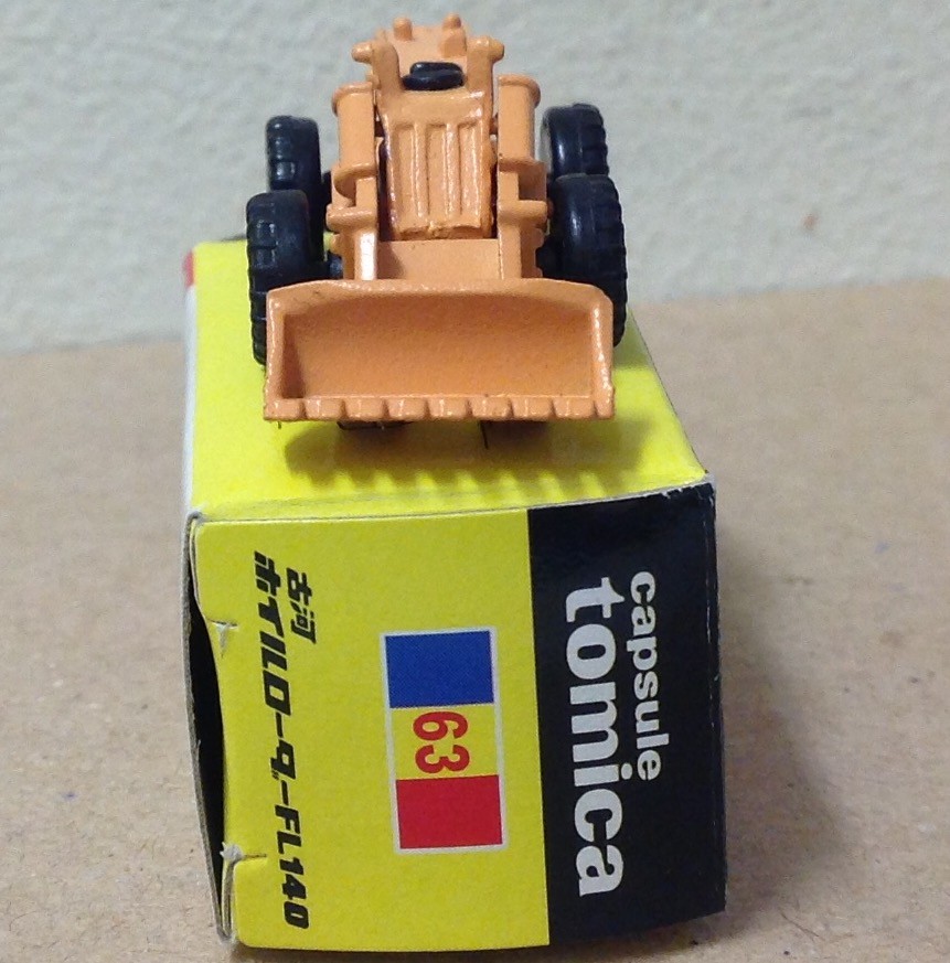 Capsule Tomica ConstructIon 63 Wheel Loader 2006 series 12 Yujin mini car Tomy