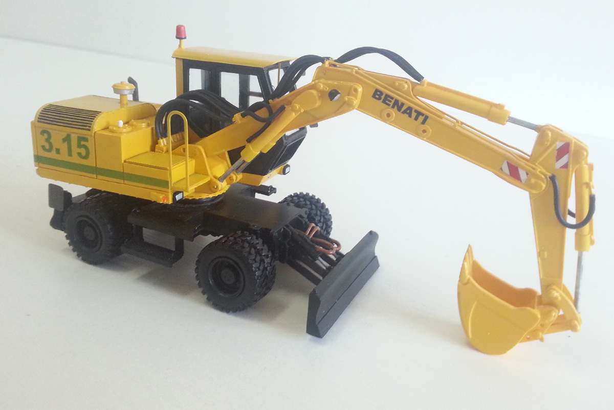 1/50 Excavator Benati 3.15 wheels – High Quality Resin KIT by Fankit Models
