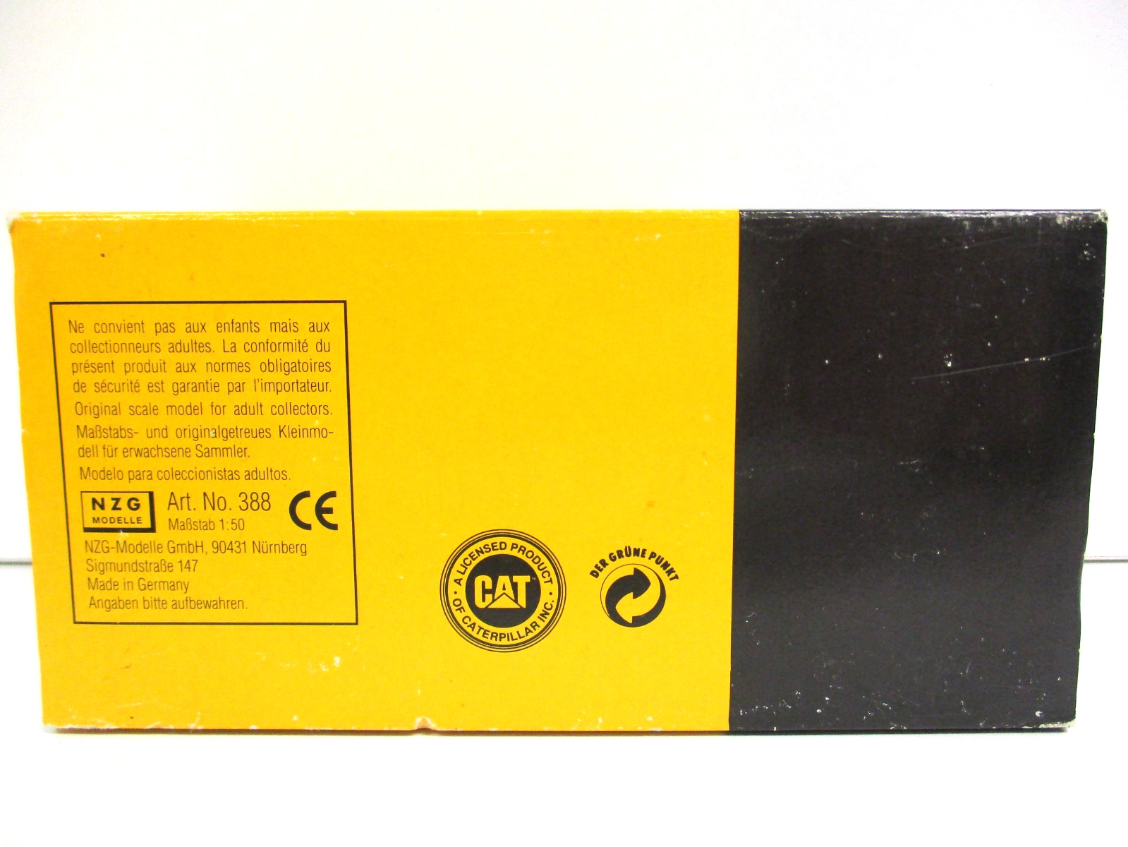 NZG – CATERPILLAR CAT AP-1050 ASPHALT PAVER – 1/50 DIECAST