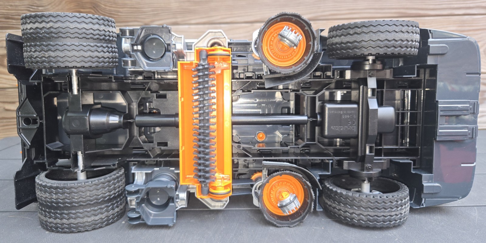 BRUDER #03780 MAN TGS Street Sweeper 1:17 Scale TRUCK BS100