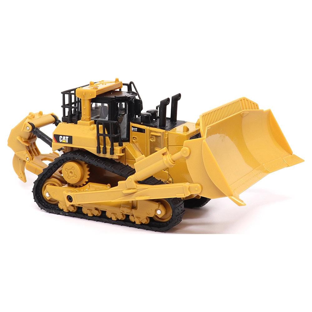 Diecast Masters 1/64 CAT D11 Dozer with Blade & Ripper 84648