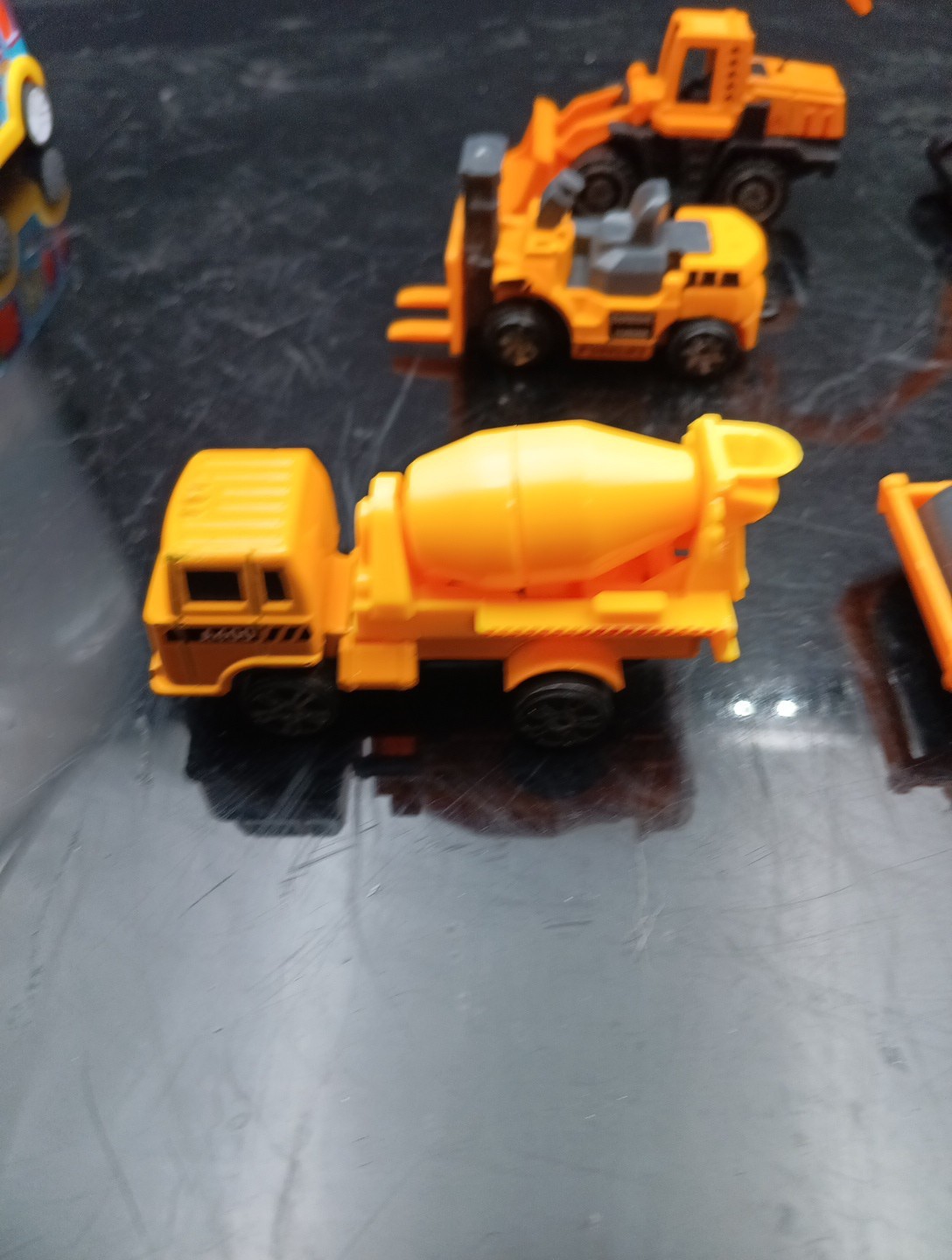 Lot Of 7 Various Metal Kids Toy Construction Vehicles Free Shipping! T2642