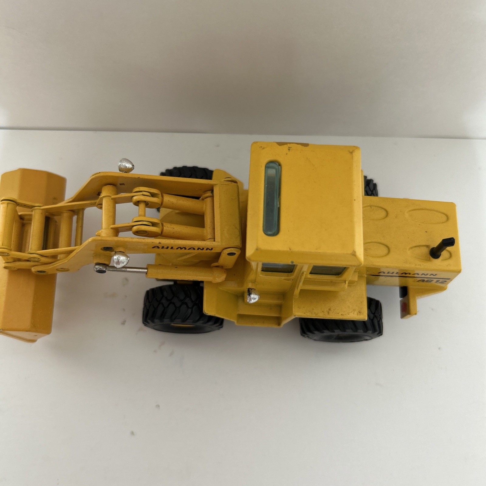 Vintage Gama 9440 Original Ahlmann SCHYENK LADER AS12 Loader In 1:44 Scale bx10