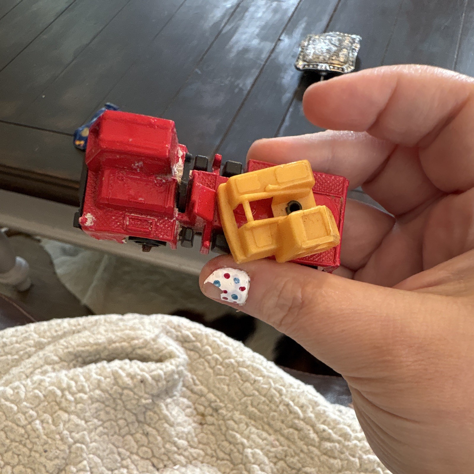 Diecast Construction Vehicle Truck Red/Yellow/Black w/ Yellow Attachment