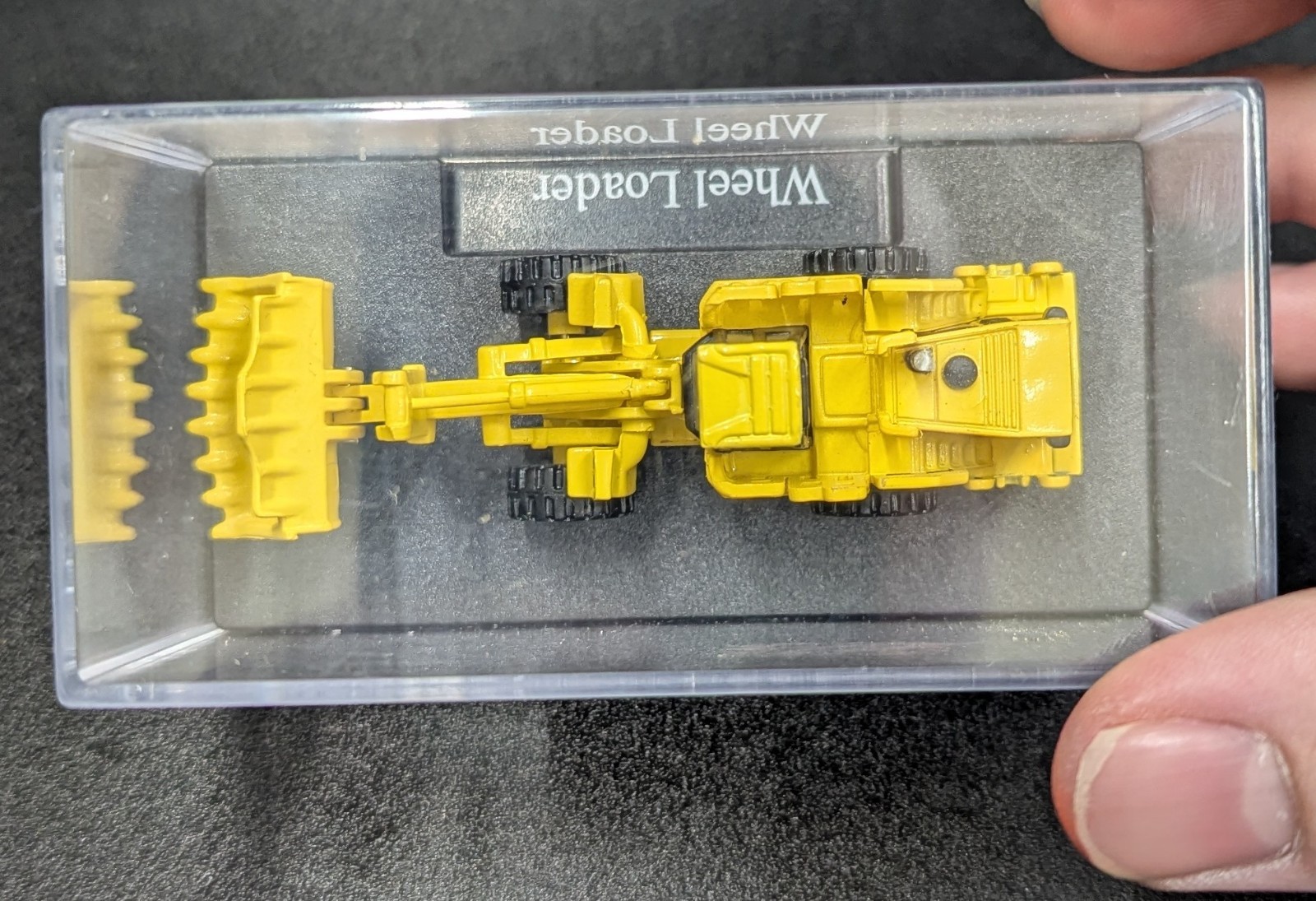 Norscot Cat 988H Wheel Loader 1:64 Scale Model With Display Case