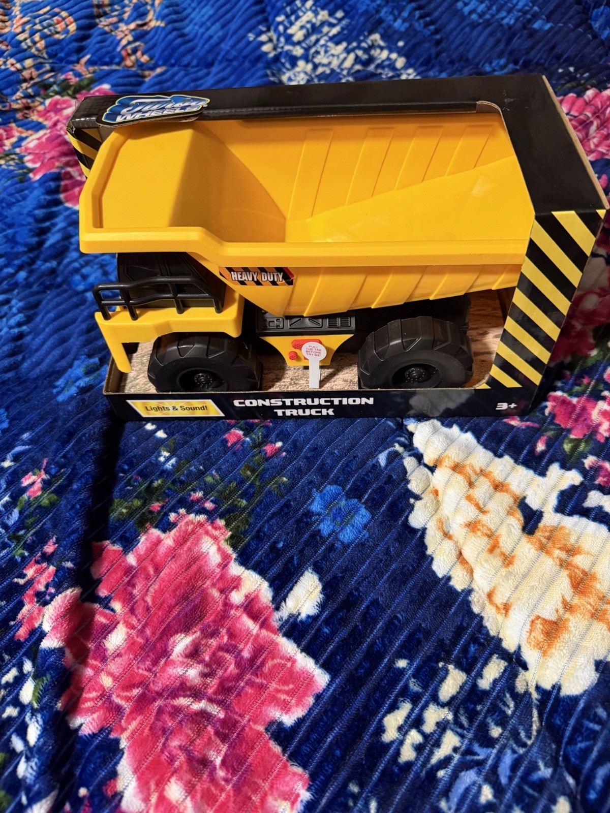 Turbo Wheels Construction Truck Yellow with Lights & Sound