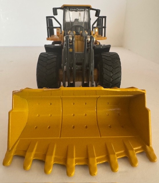 1:50 John Deere 944K Diecast Loader Prestige Collection By Ertl
