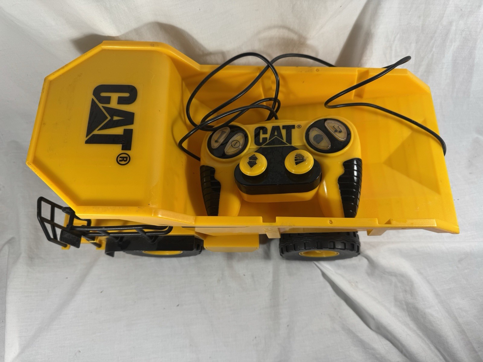 Vintage CAT Caterpillar Dump Truck 1995 Toy State R/C Wired Remote -Some Testing
