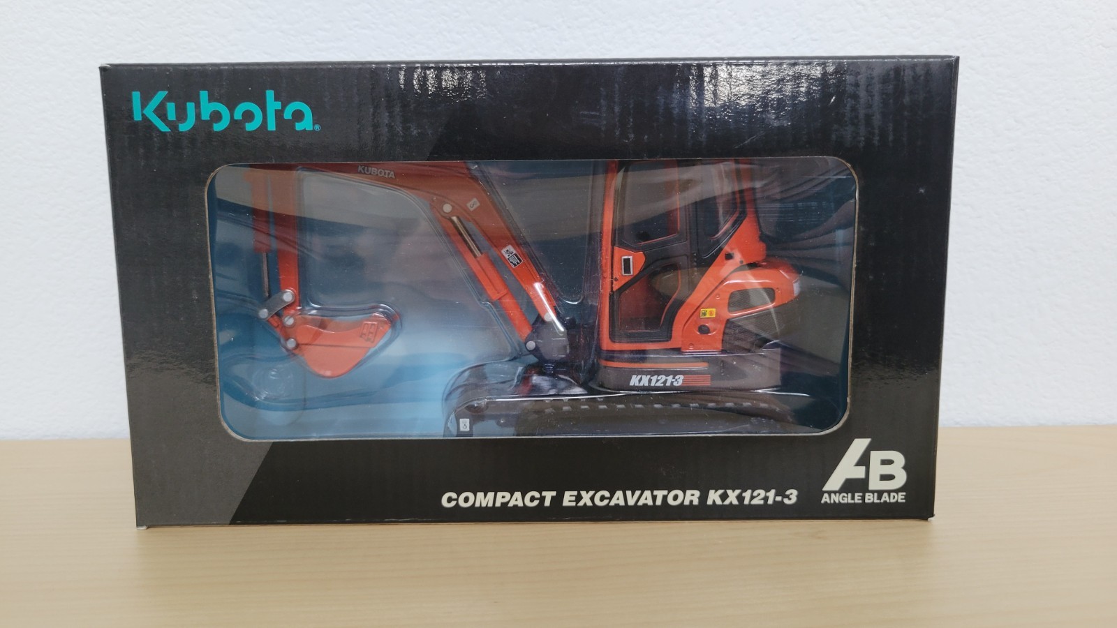 1/24 Kubota KX121-3 Compact Excavator