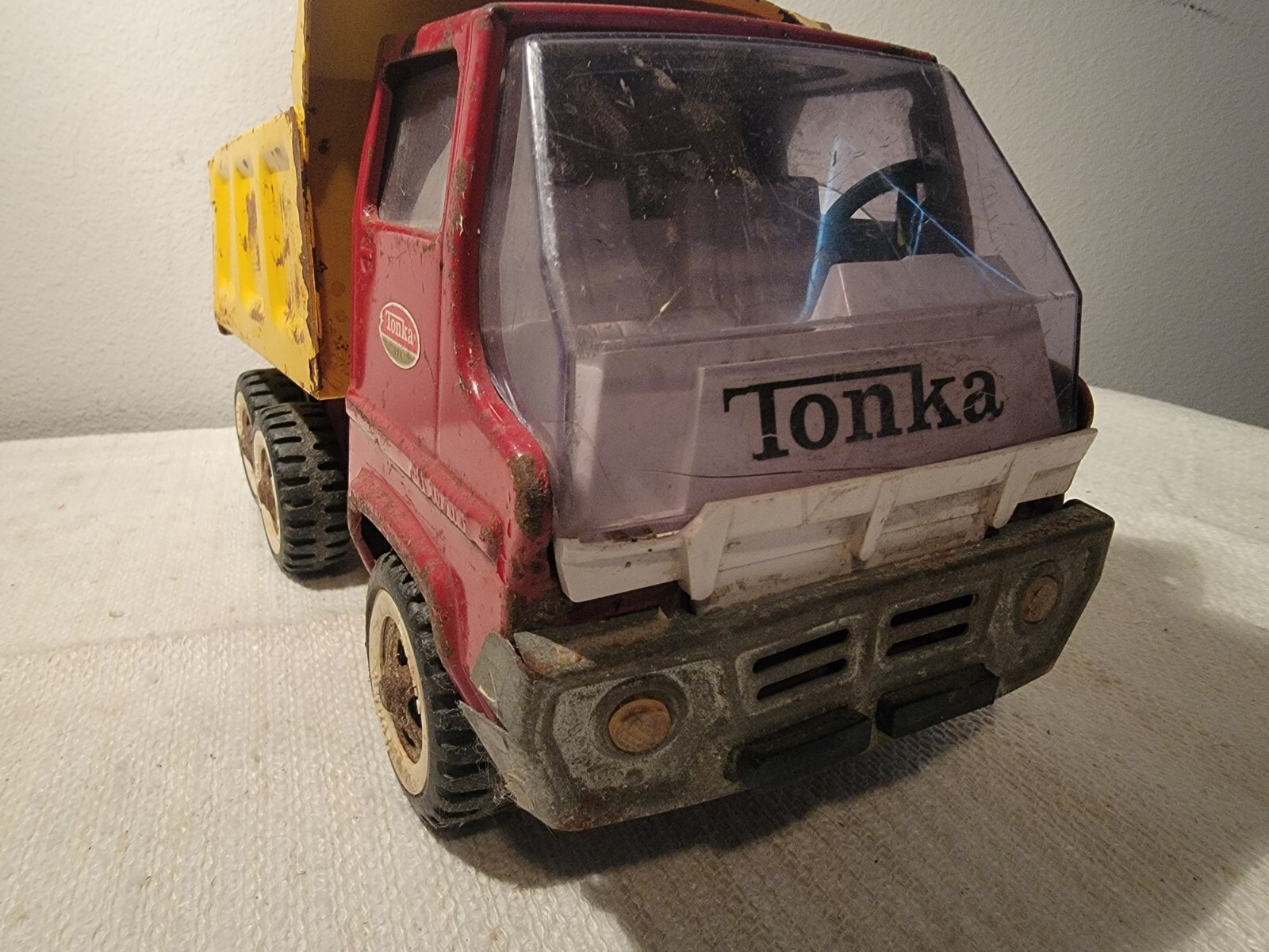 Tonka Red Yellow Hauling Dump Toy Truck Vintage Metal FOR RESTORATION