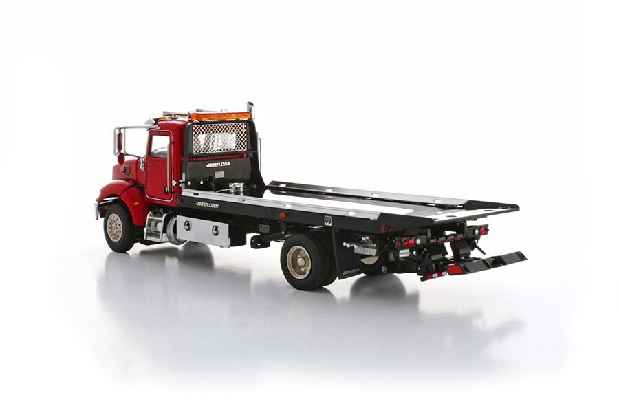 TWH 080-99 Peterbilt Jerr-Dan 5T Steel Shark Rollback – Red – 1/50 Die-cast MIB