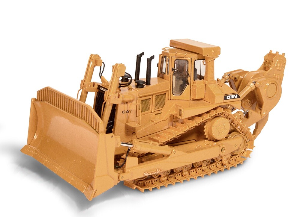 Cat D11N Dozer with SU-Blade and Impact Ripper – CCM 1:48 Scale Model New