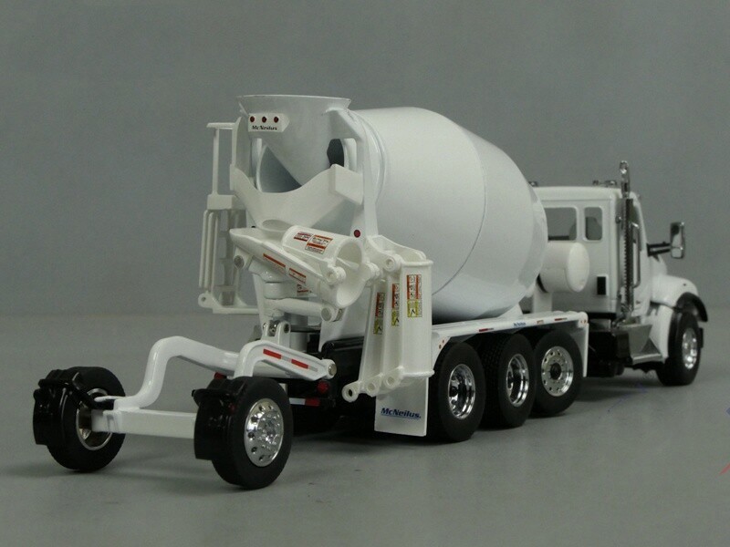 1/50 DM T880SFFA MC Cement Mixer Truck Construction Machine Diecast Model Gift