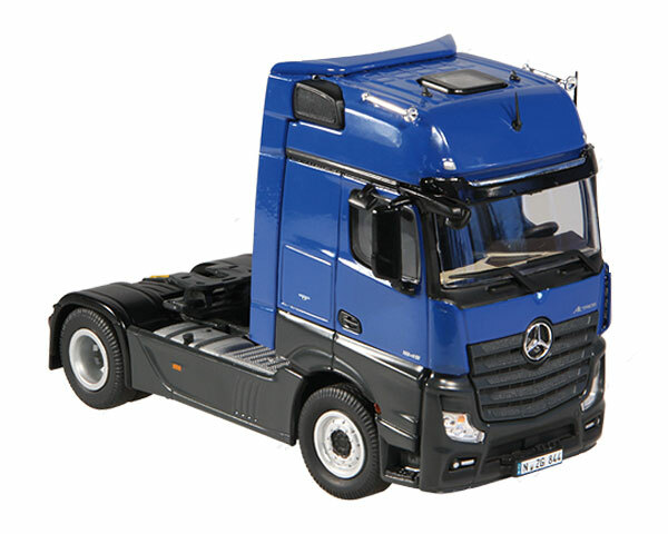 NZG 1/50 Mercedes-Benz Actros FH25 GigaSpace 4×2 Cab #844-06 *sealed*