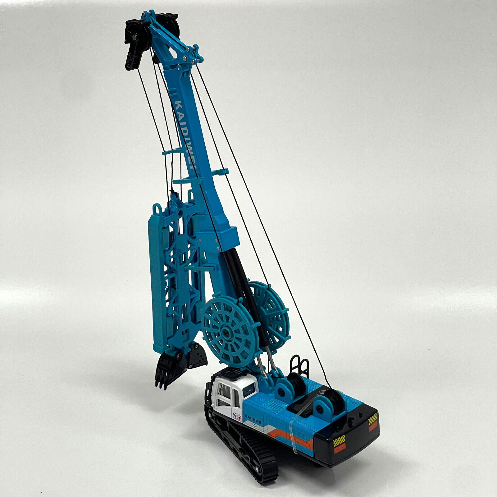 Die Cast 1:64 Scale Crawler Mounted Trenching Machine Construction Replica Model