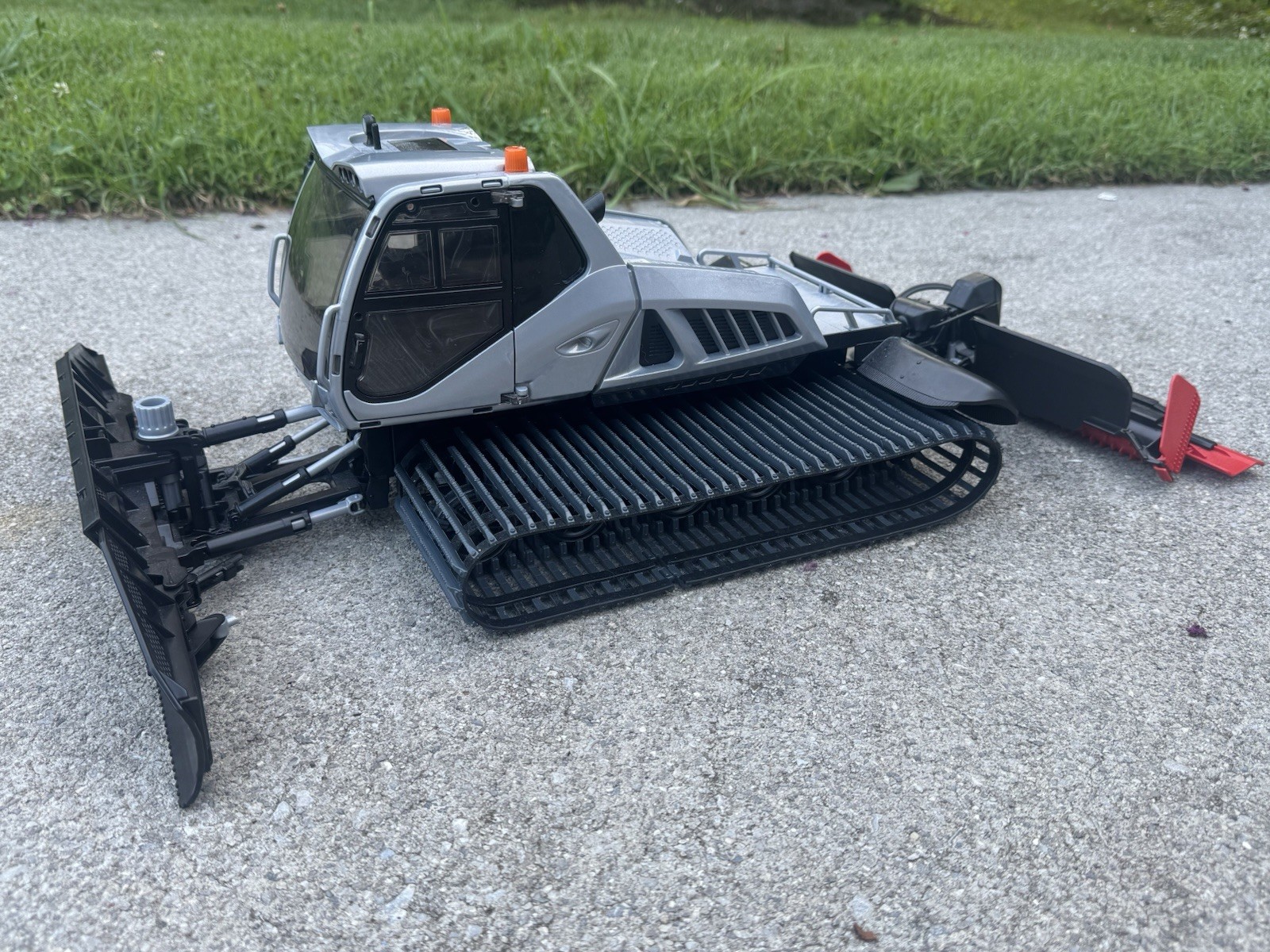 Bruder Prinoth Snow Cat Groomer Leitwolf 02545
