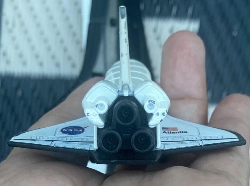 REALTOY United States Space Shuttle NASA Discovery 7×5” Mini 3.5×3” Lot 2 Read