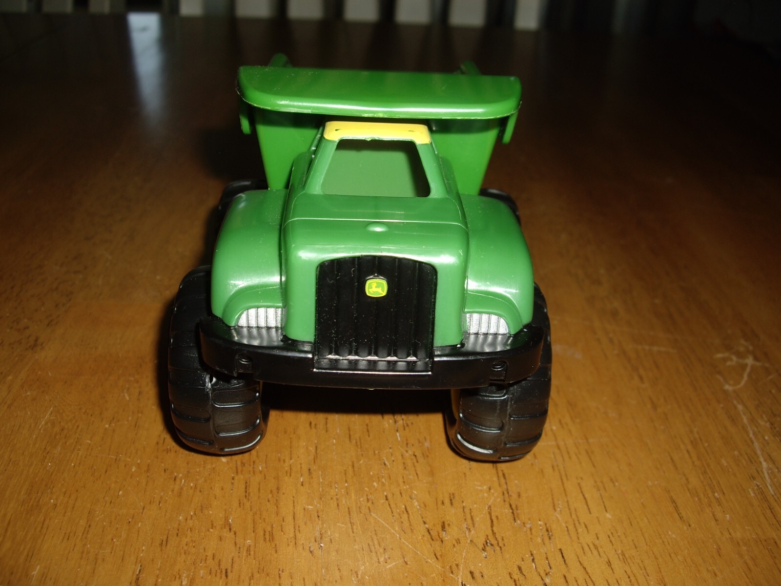 EUC 2 Tomy John Deere Plastic Vehicles Front Loader & Dump Truck Sandbox Toys