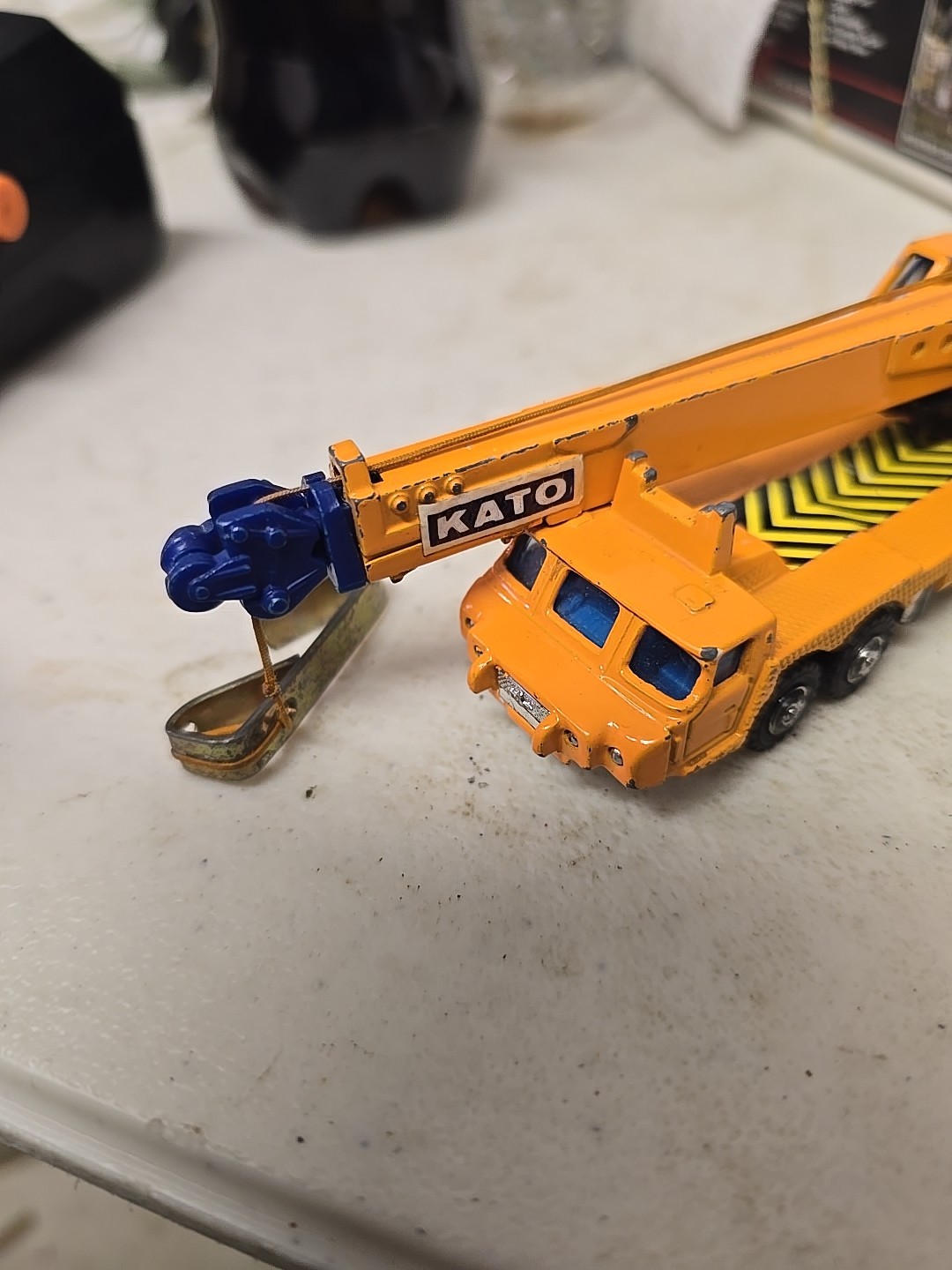 Shinsei Mini Power Model 4124: Mitsubishi Fuso K1300 Truck, Kato Hydraulic NK750