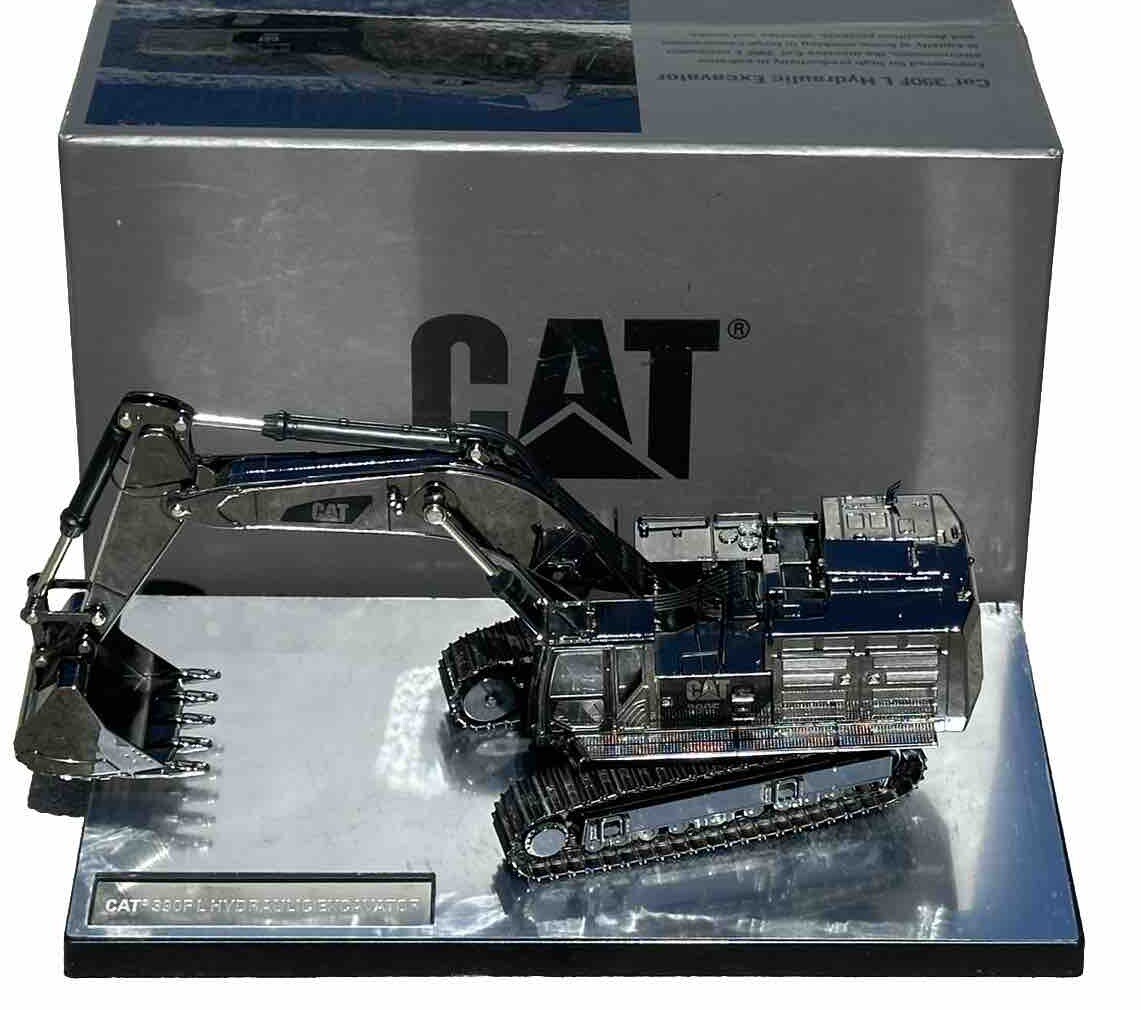1/50 Cat 390F L HydraulicExcavator Commemorative Series(85547) Rare Gun metal