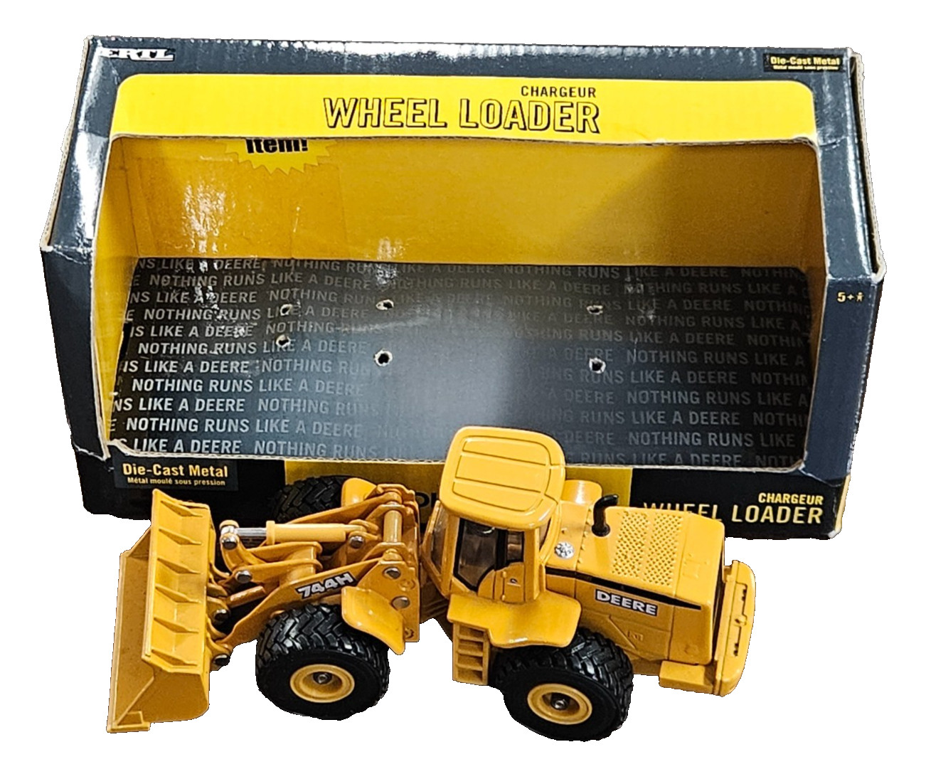 ERTL 15528 John Deere 744H Wheel Loader – 1:50 scale diecast
