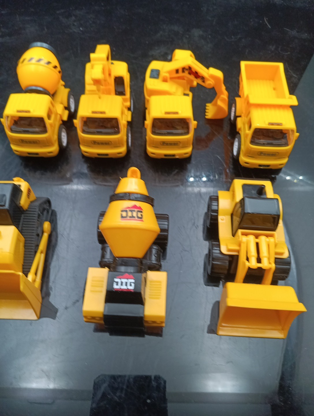Lot Of 7 Mixed Plastic Kids Toy Construction Vehicles Free Shipping! T2641